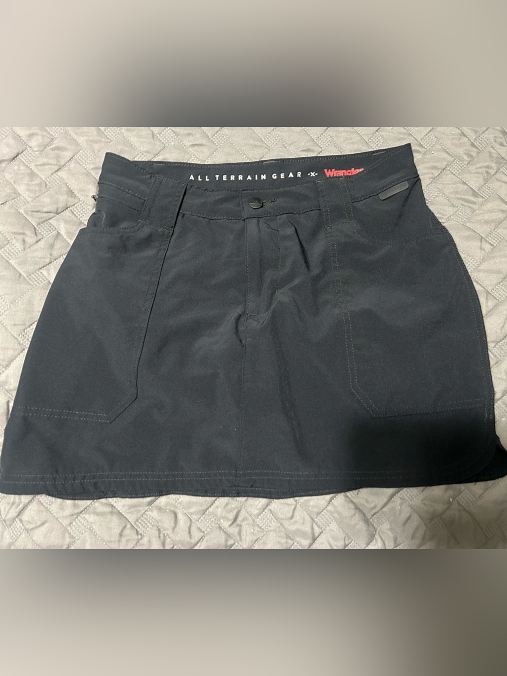 Wrangler Black Skirt - Skort size 6